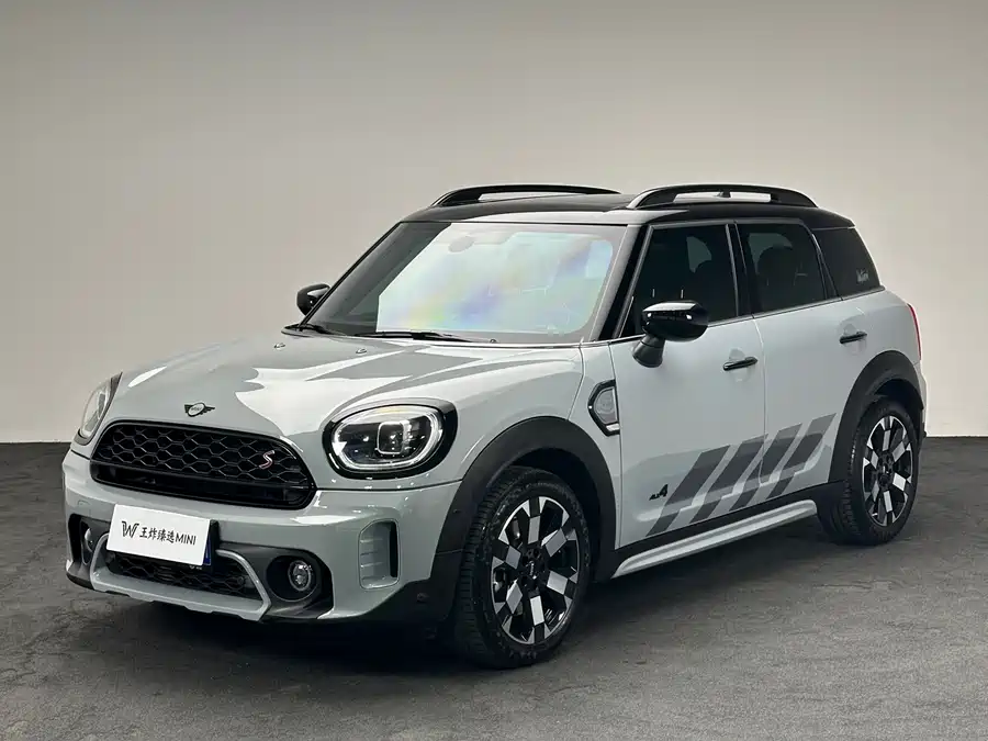 MINI COUNTRYMAN 2023 Бензин