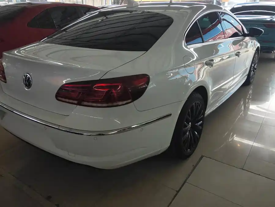 FAW-Volkswagen CC 2016 Бензин