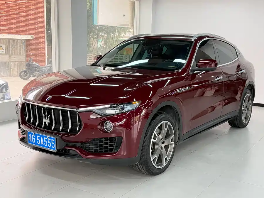 Maserati Levante 2017 Бензин