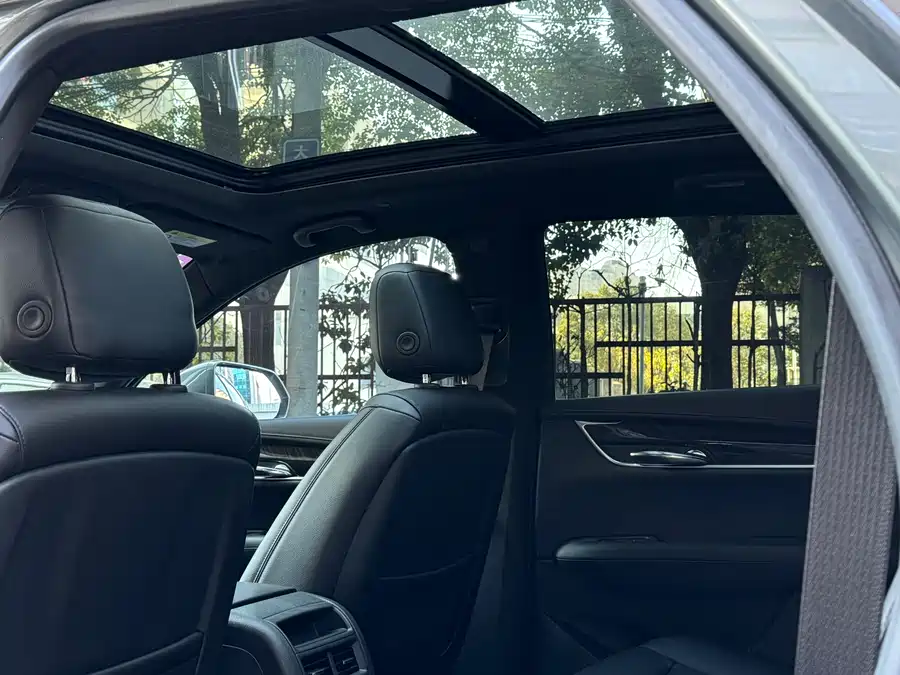 Cadillac XT5 2017 Бензин