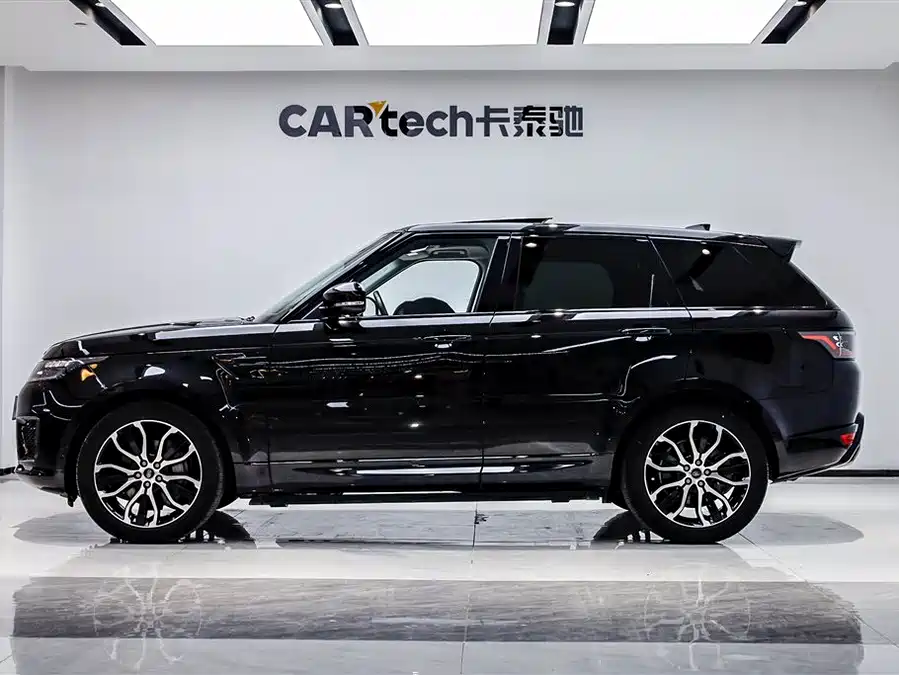 Land Rover Range Rover Sport 2022 Гибрид