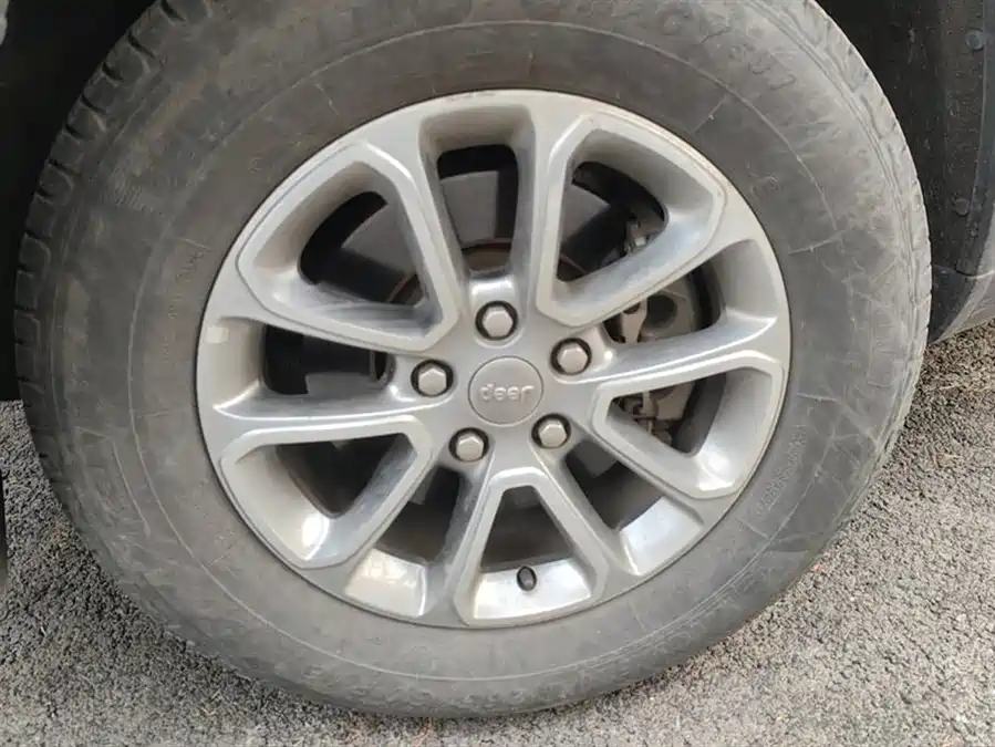 Jeep Grand Cherokee 2016 Бензин