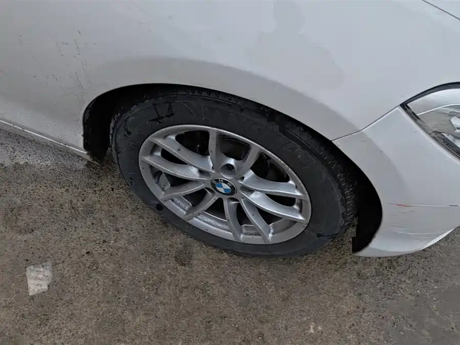 BMW 1 Series 2018 Бензин