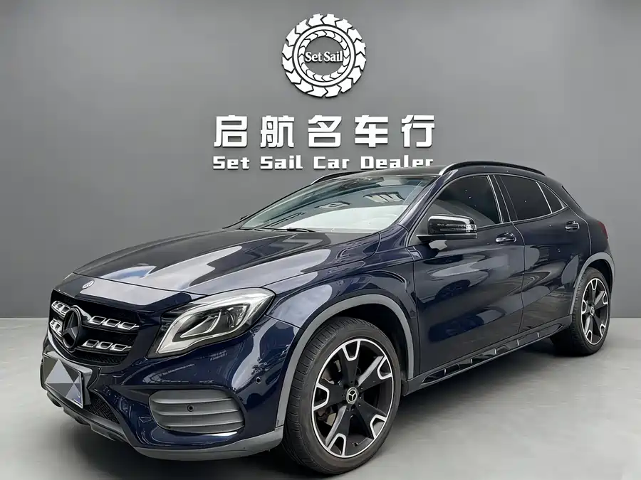 Mercedes-Benz GLA 2019 Бензин