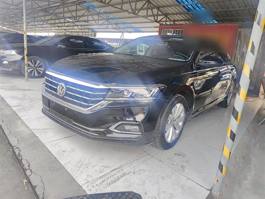 Volkswagen Passat 2019 Бензин