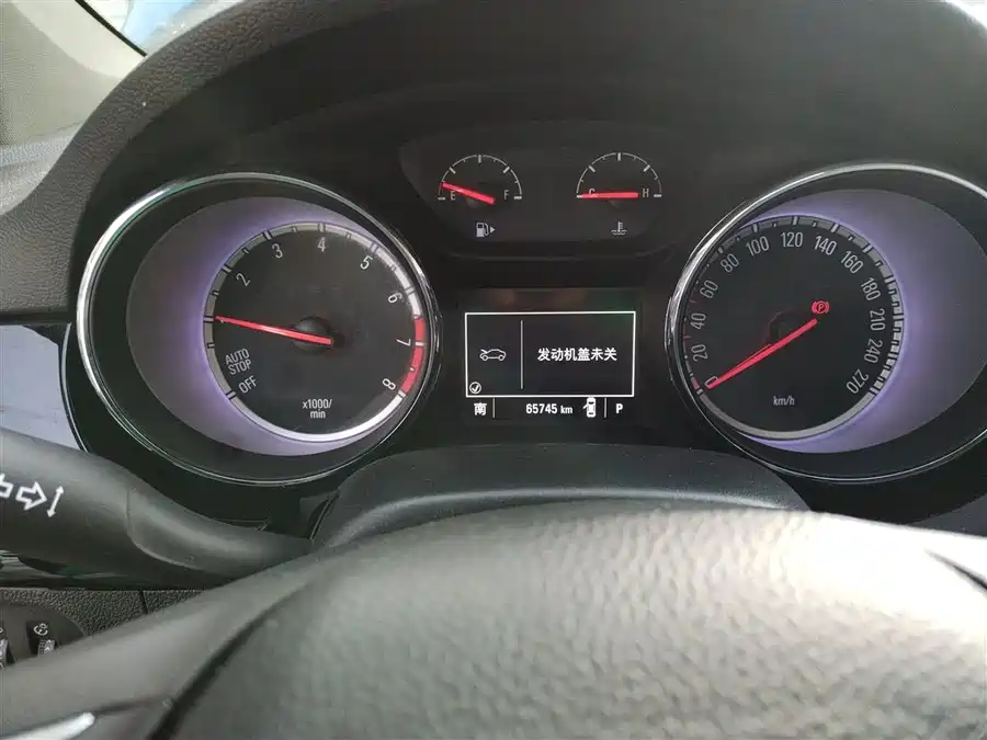 Buick Verano 2017 Бензин