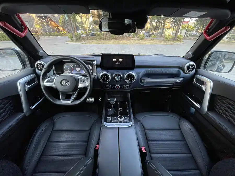 Beijing Off-road BAIC BJ40 2018 Бензин