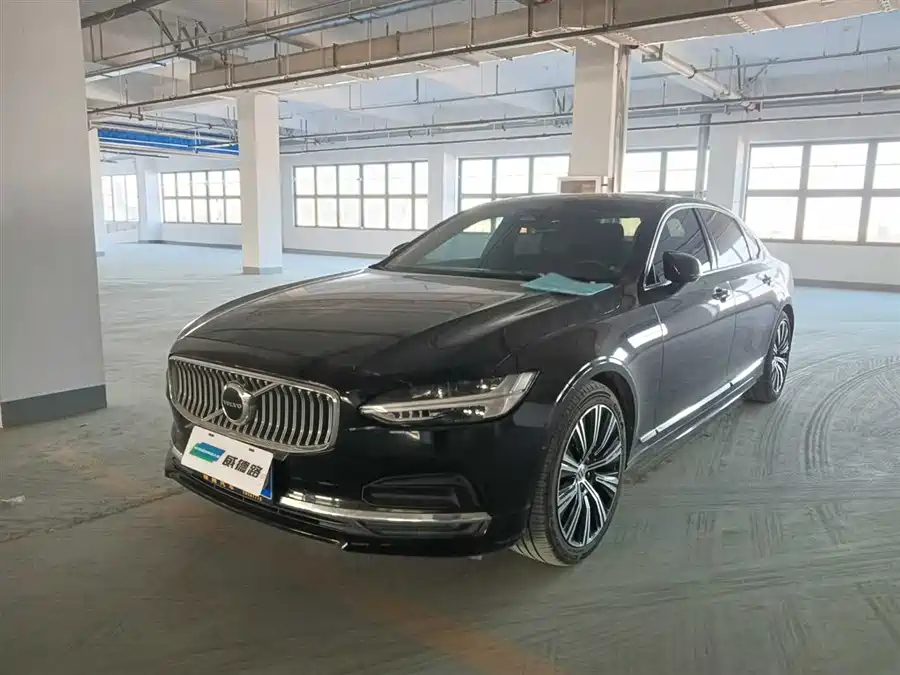 Volvo S90 2022 Гибрид