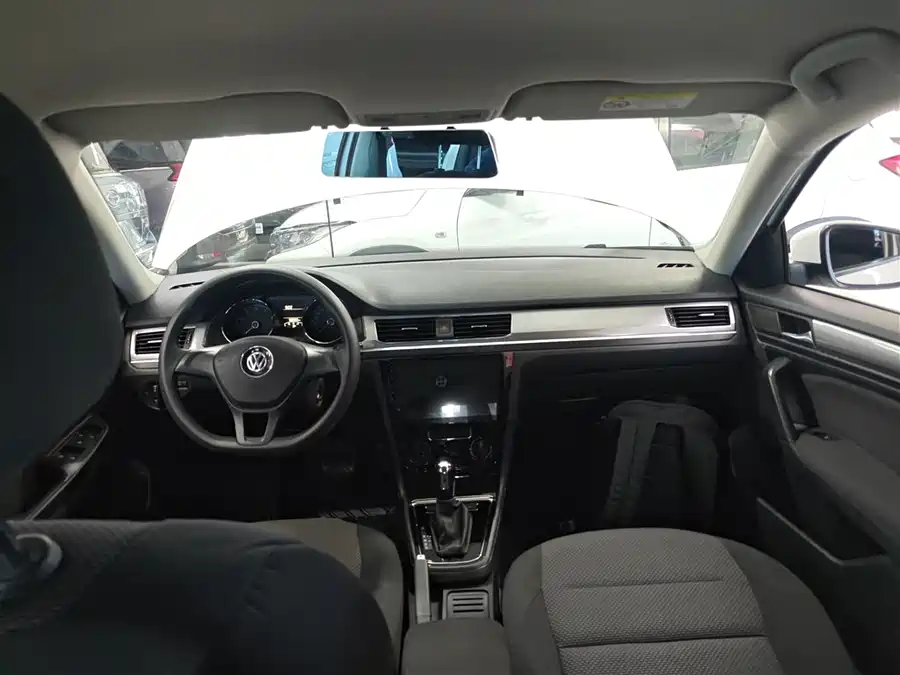 Volkswagen Bora 2021 Бензин