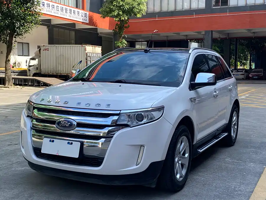 Ford Edge 2015 Бензин