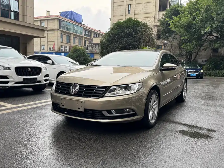FAW-Volkswagen CC 2016 Бензин