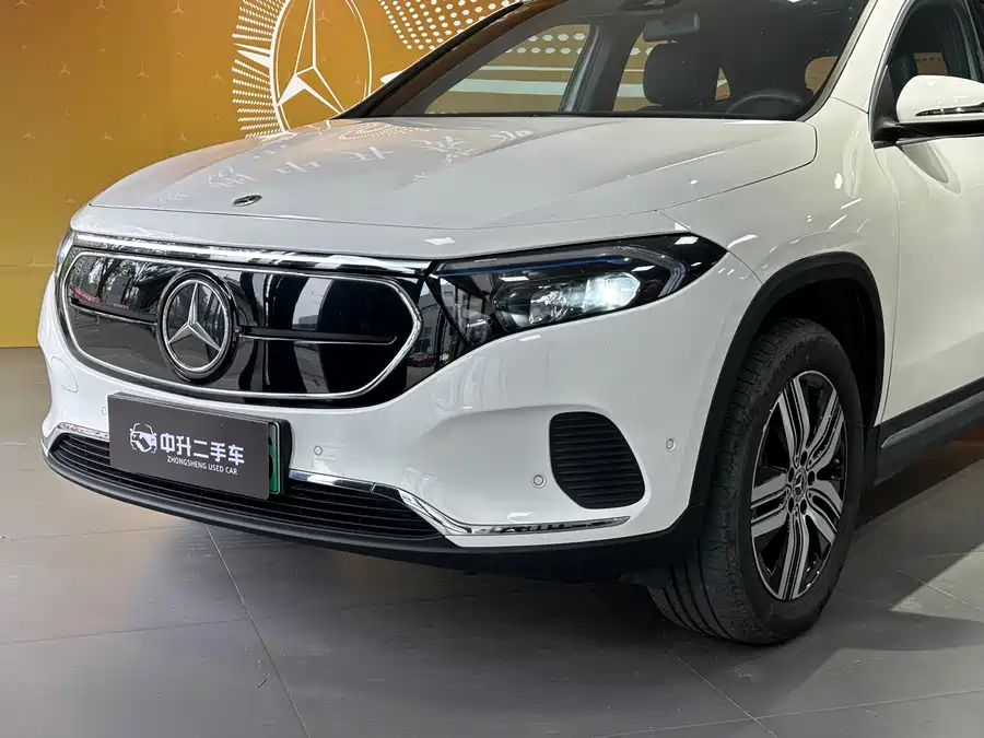 Mercedes-Benz EQA 2023 Электрический