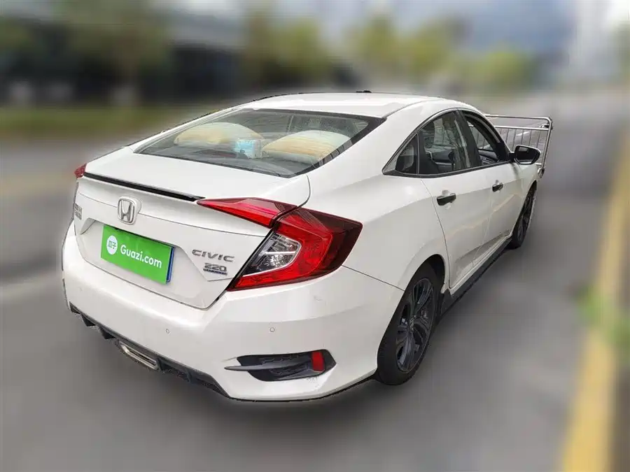 Honda Civic 2020 Бензин