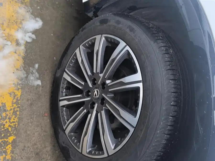 Changan CS75PLUS 2023 Бензин