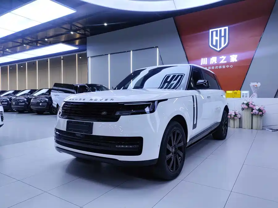 Land Rover Range Rover 2023 Гибрид