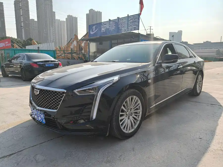 Cadillac CT6 2022 Бензин