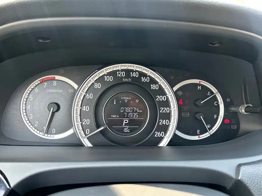 Honda Accord 2017 Бензин