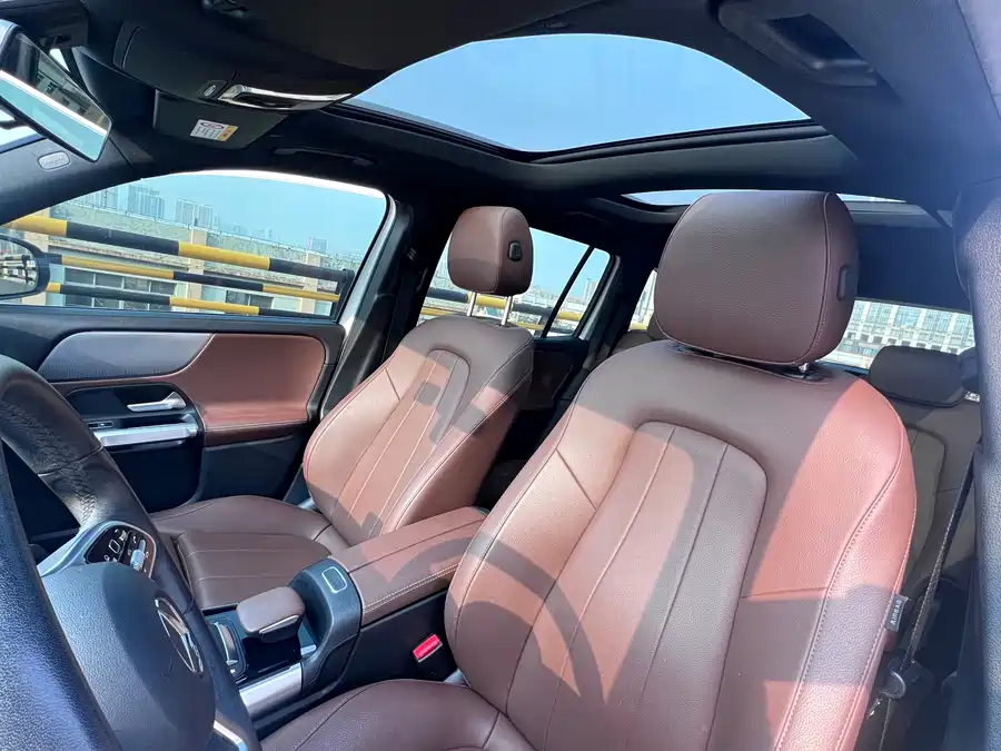 Mercedes-Benz GLB 2020 Бензин