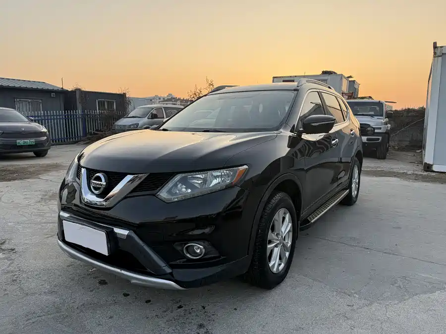 Nissan X-Trail 2016 Бензин