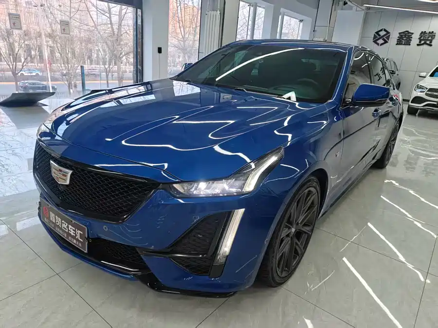 Cadillac CT5 2020 Бензин