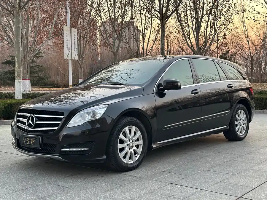 Mercedes-Benz R-Class 2016 Бензин