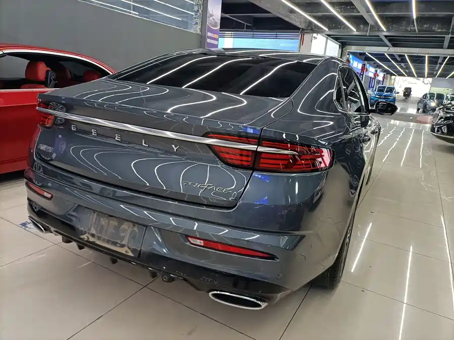 Geely PREFACE 2021 Бензин
