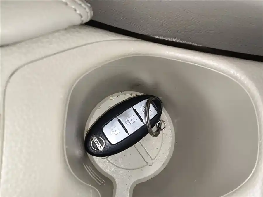 Nissan X-Trail 2016 Бензин