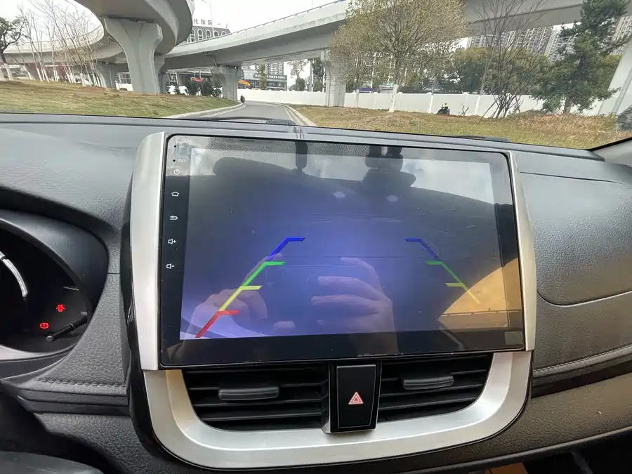 Toyota YARiS L 2018 Бензин