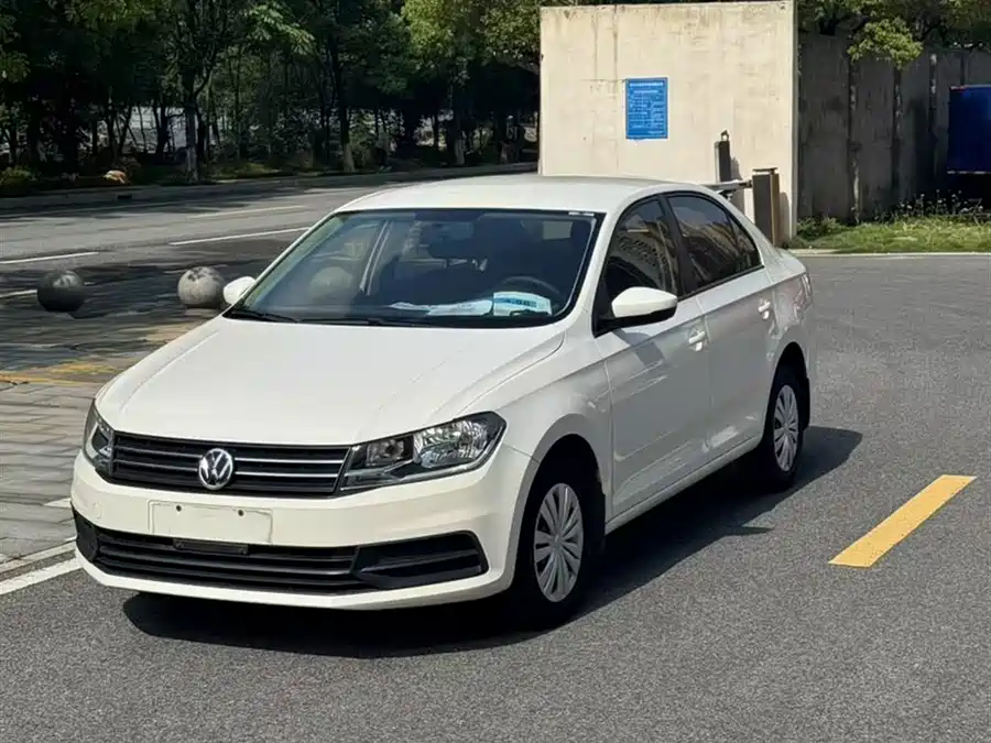 Volkswagen Santana 2019 Бензин