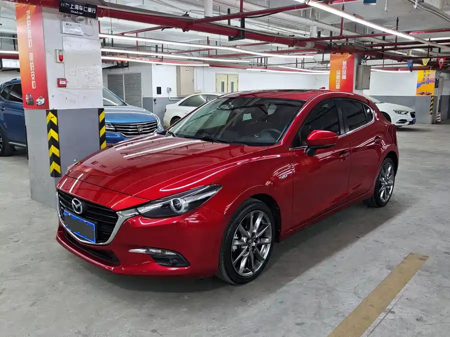 Mazda3 Axela 2018 Бензин