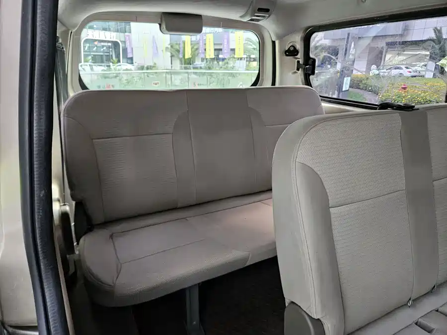 Wuling Rongguang V 2017 Бензин