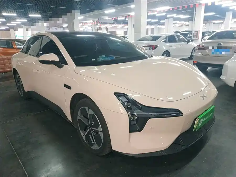 XPeng MONA M03 2024 Электрический