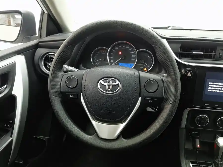 Toyota Levin 2018 Бензин