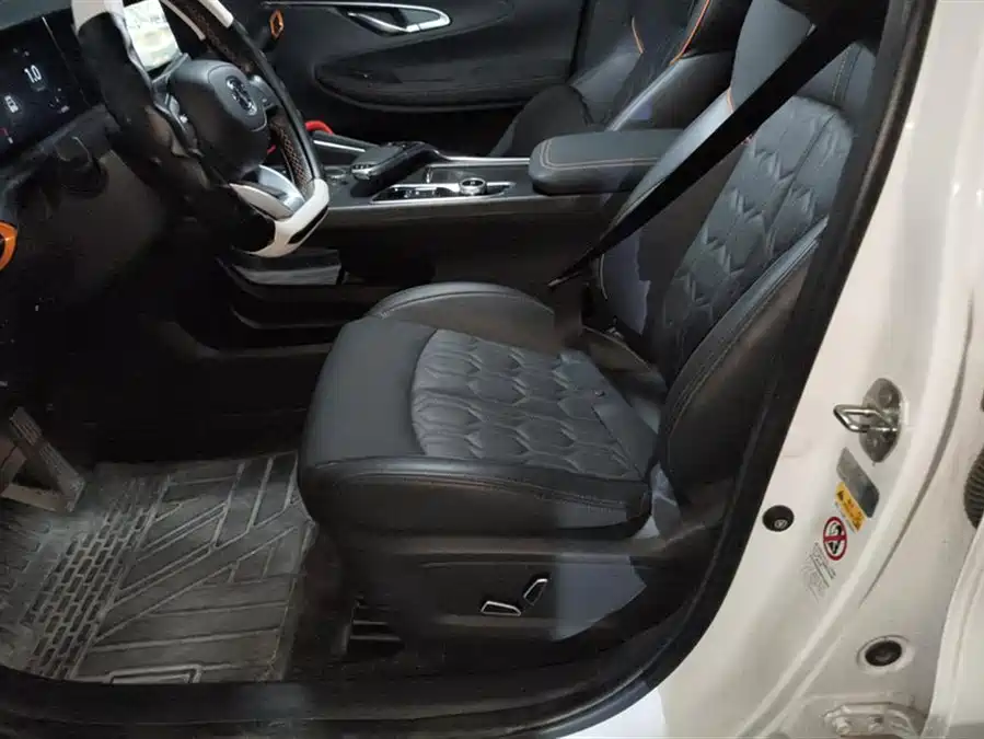 Changan UNI-T 2022 Бензин