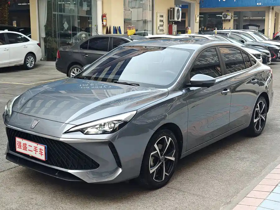 Roewe i5 2024 Бензин