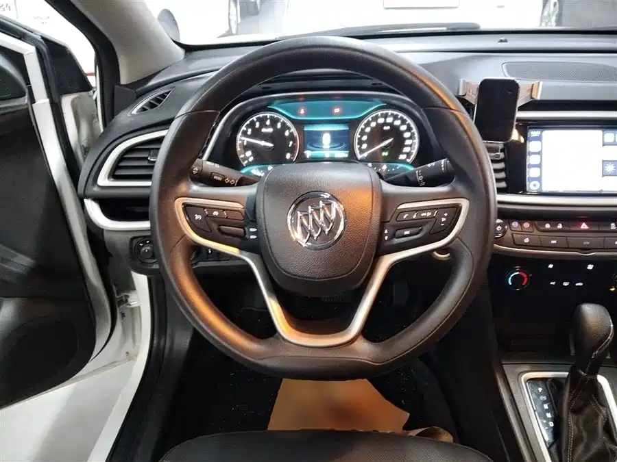 Buick Excelle GT 2020 Гибрид