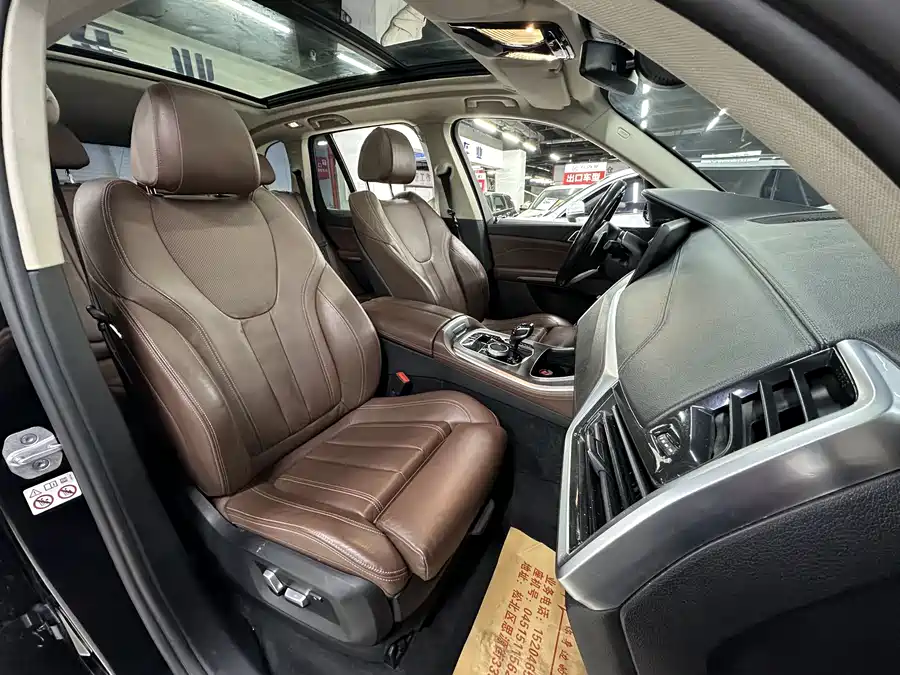 BMW X5 2021 Бензин