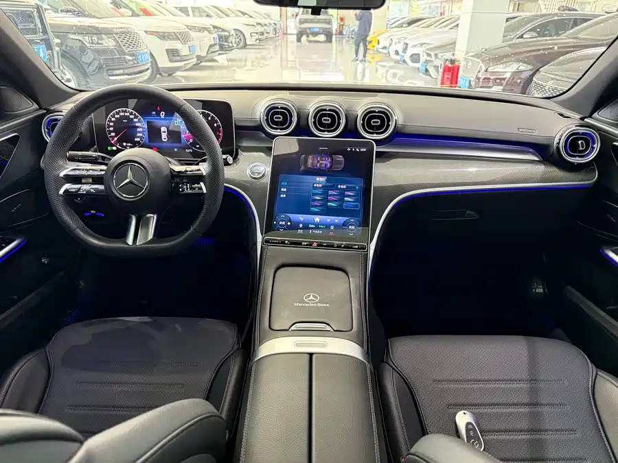 Mercedes-Benz C-Class 2023 Гибрид