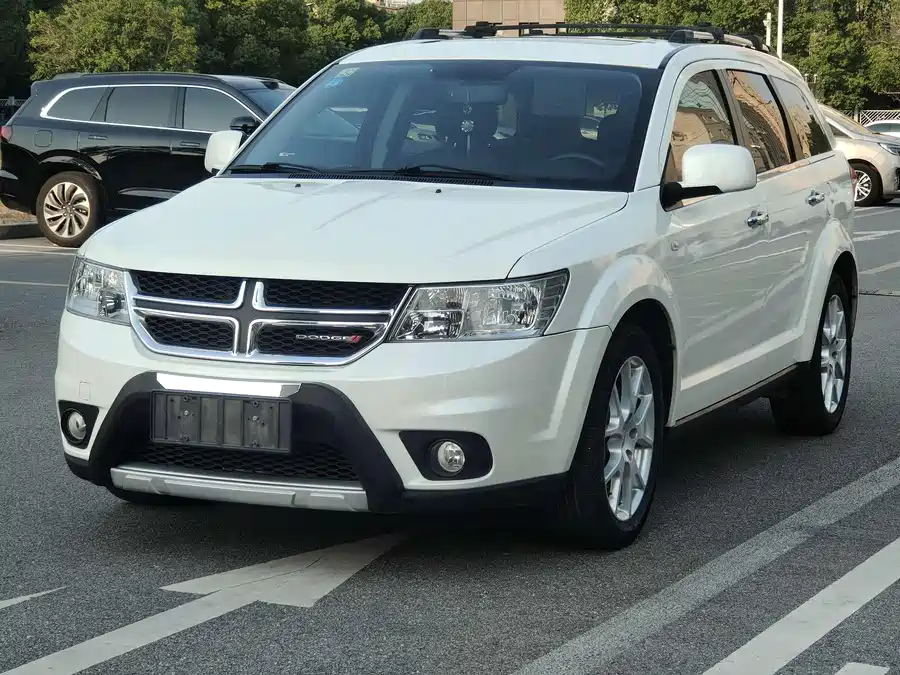 Dodge Journey 2015 Бензин