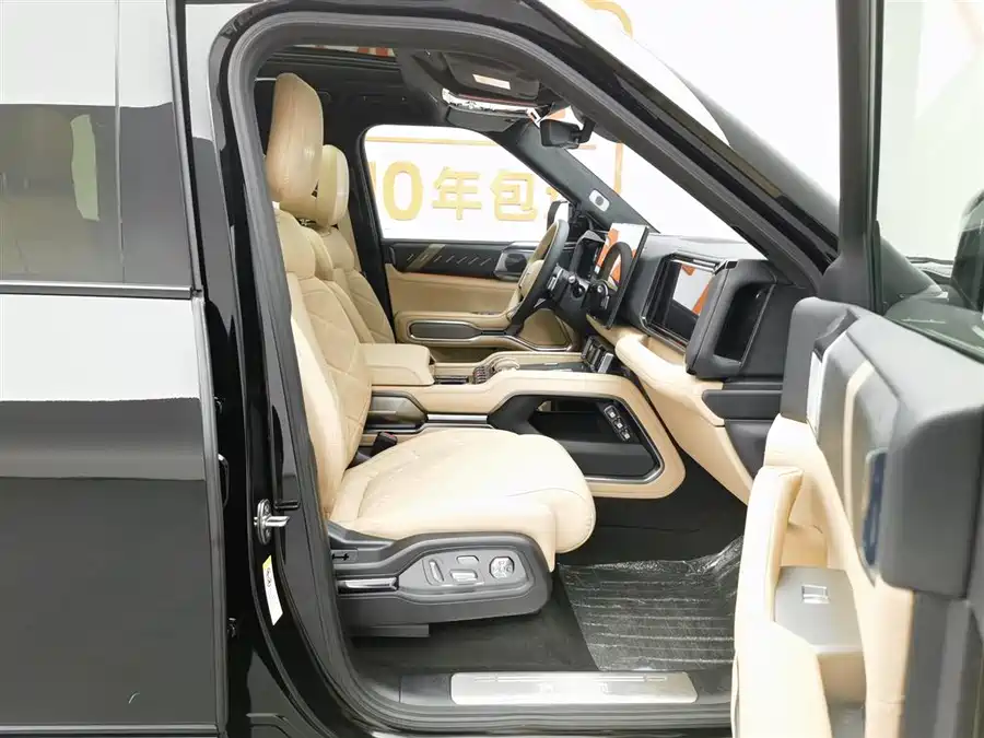 Formula Leopard  2025 Подключаемый гибрид