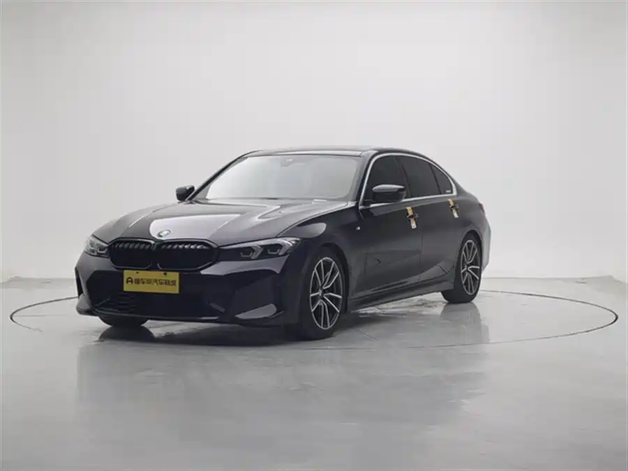 BMW 3 Series 2024 Бензин