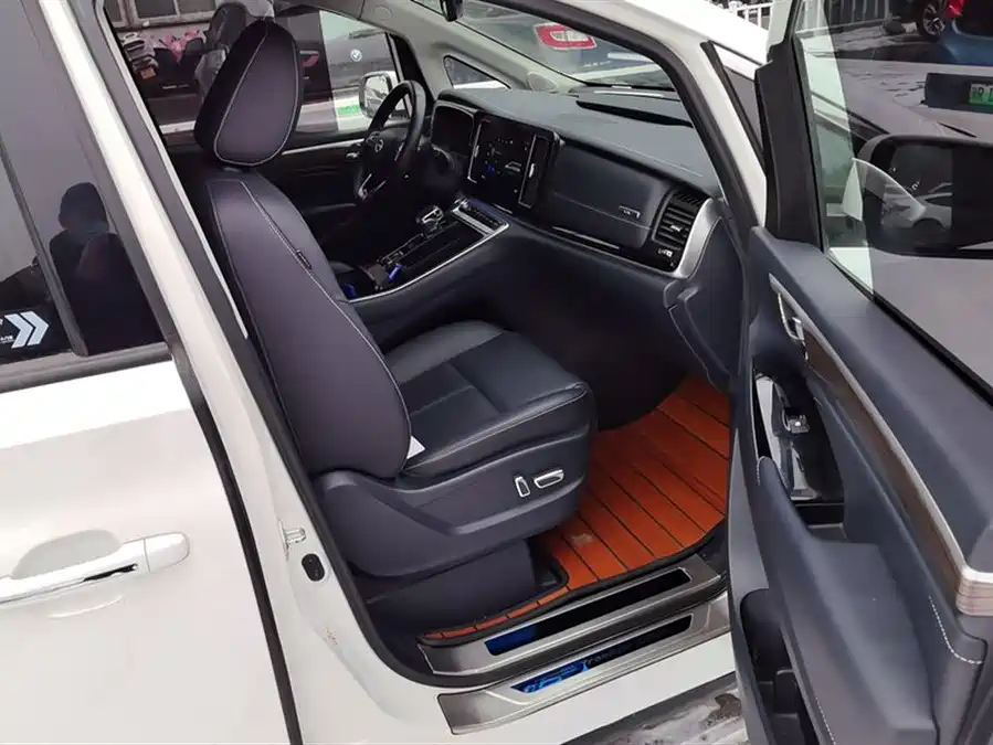 GAC Trumpchi Trumpchi M8 2021 Бензин