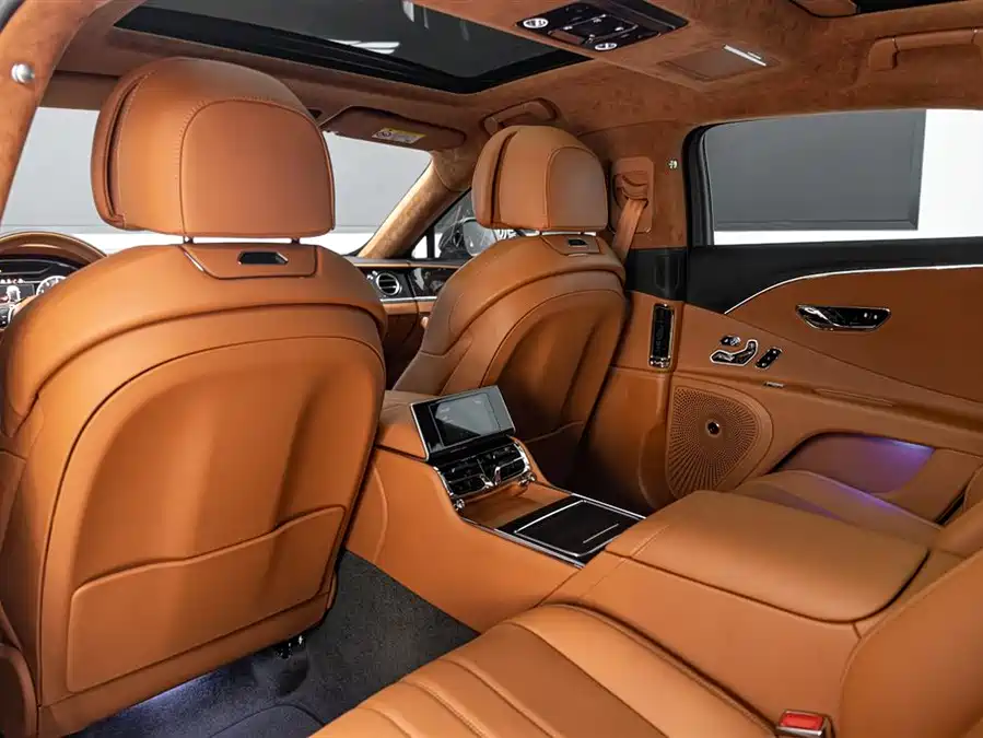 Bentley Flying Spur 2022 Бензин