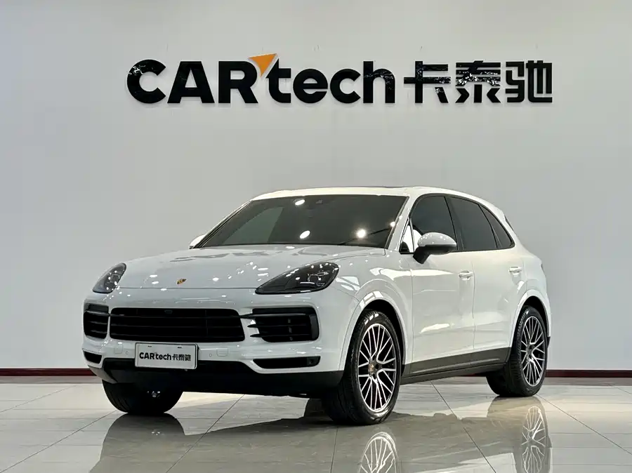 Porsche Cayenne 2022 Бензин