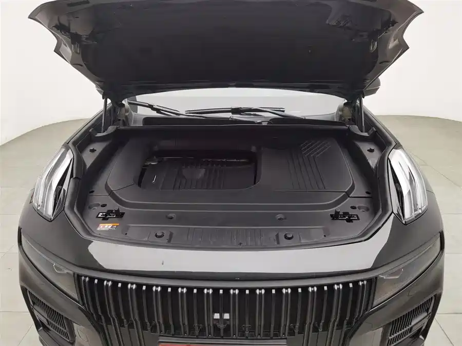 LynkCo 09 2023 Гибрид