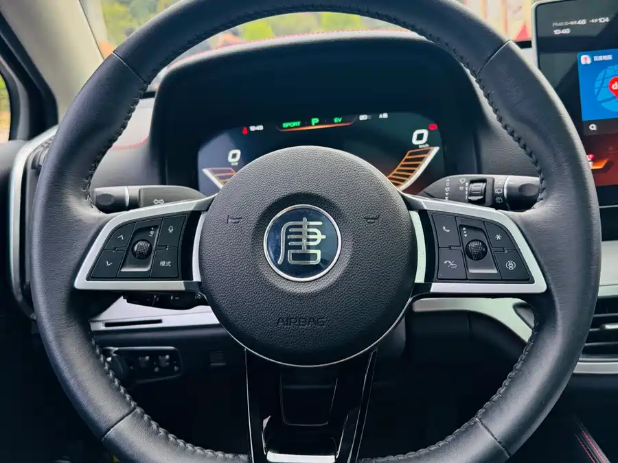 BYD Tang EV 2019 Подключаемый гибрид