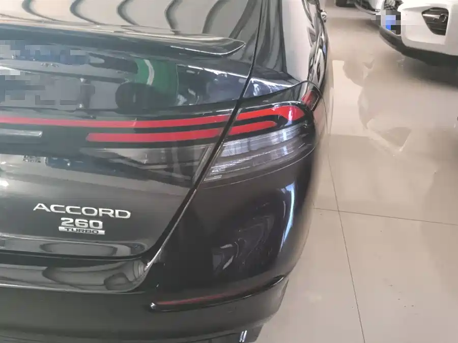 Honda Accord 2024 Бензин