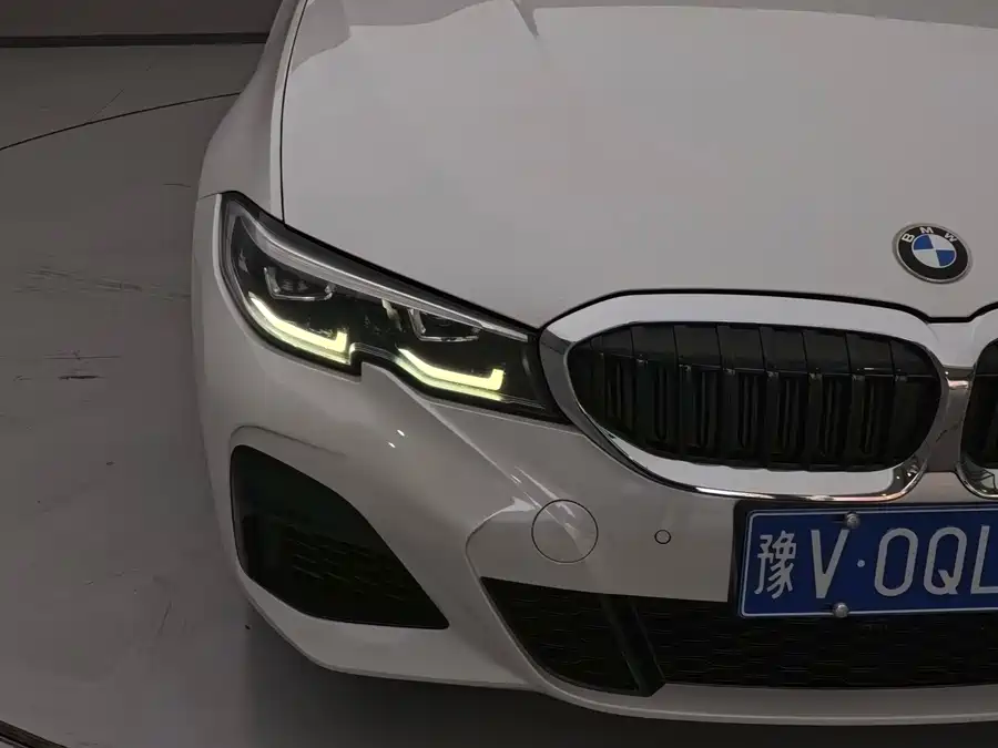 BMW 3 Series 2021 Бензин