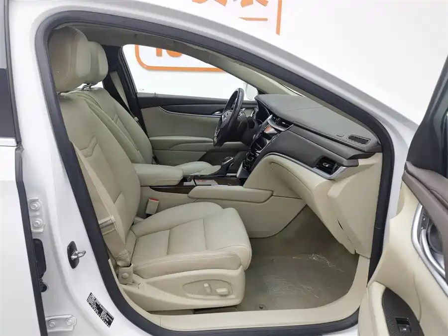 Cadillac XTS 2017 Бензин