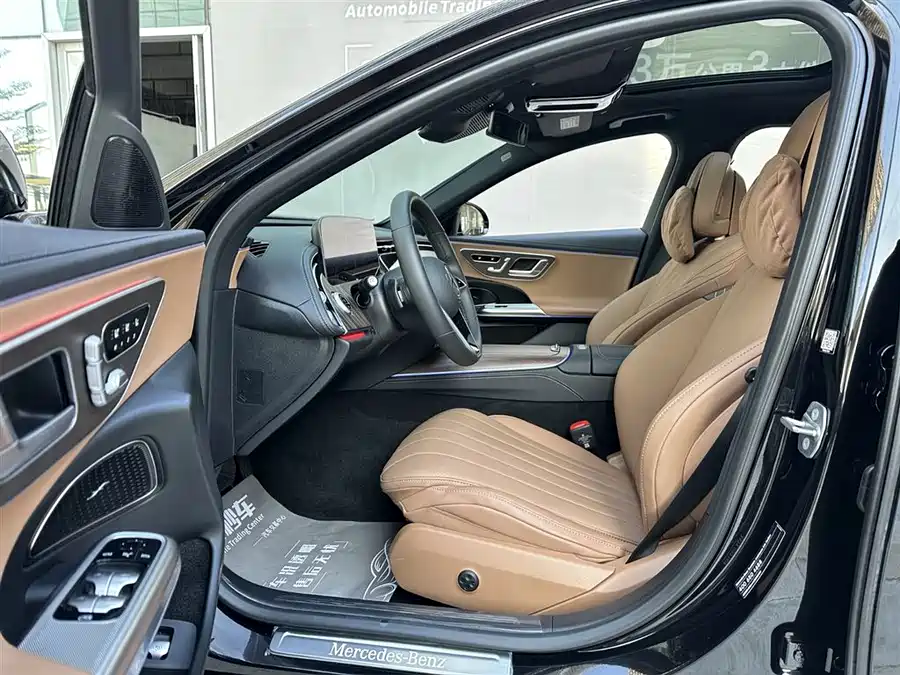 Mercedes-Benz E-Class 2025 Гибрид